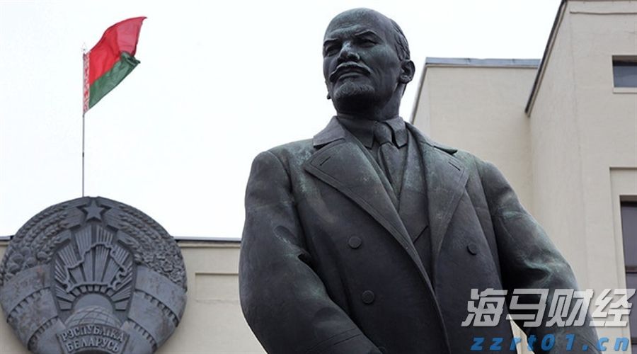 万国邮联：美国暂停小额包裹免税后寄美包裹量骤减