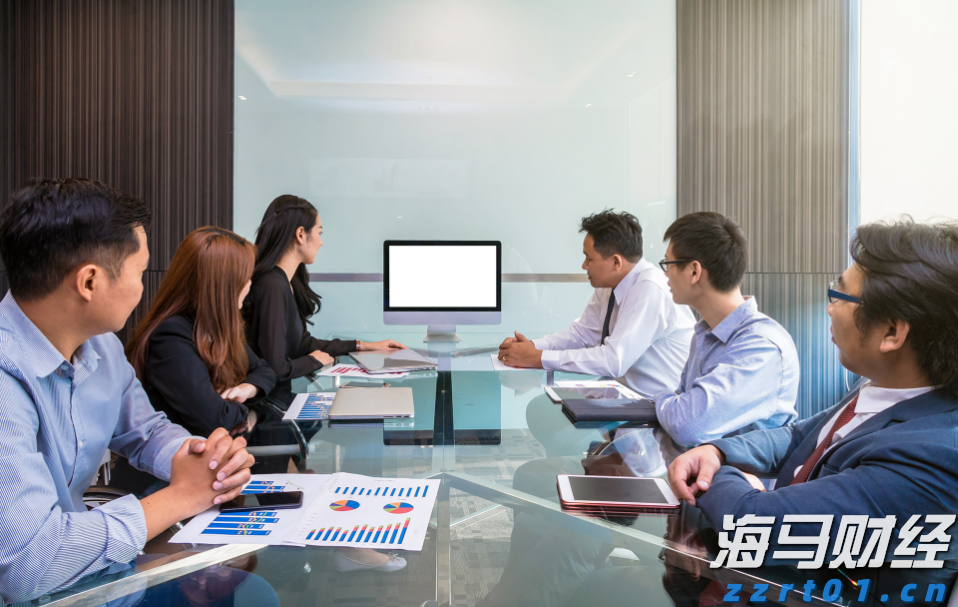 A股开盘速递 | 三大股指表现不一 乳业概念显著上涨
